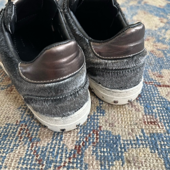Valentino Grey Metallic Pony Hair Flycrew Sneakers 38 - Picture 5 of 6